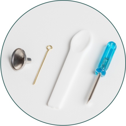 Cremation ashes pendant filling kit